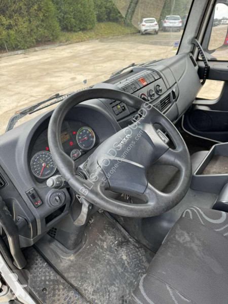 شاحنة Iveco 160E30