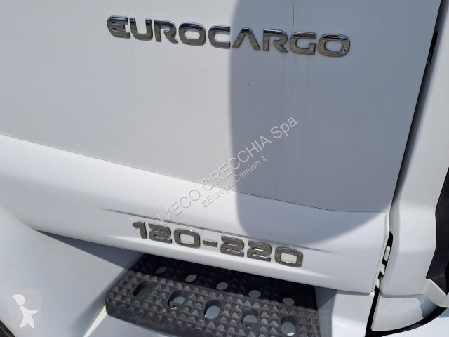 شاحنة Iveco EUROCARGO 120E22/P