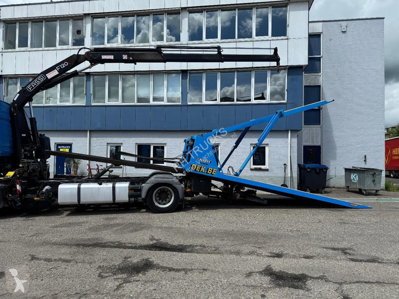 Camion Mercedes 1846 4X2 + 3-LADER + FASSI...