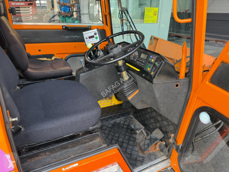 شاحنة  vm 600 h30