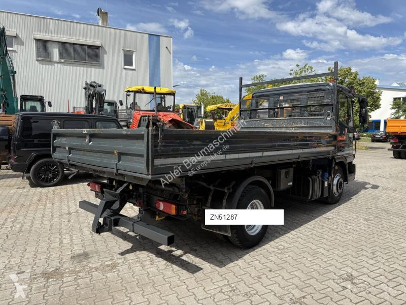 شاحنة Iveco 100E22