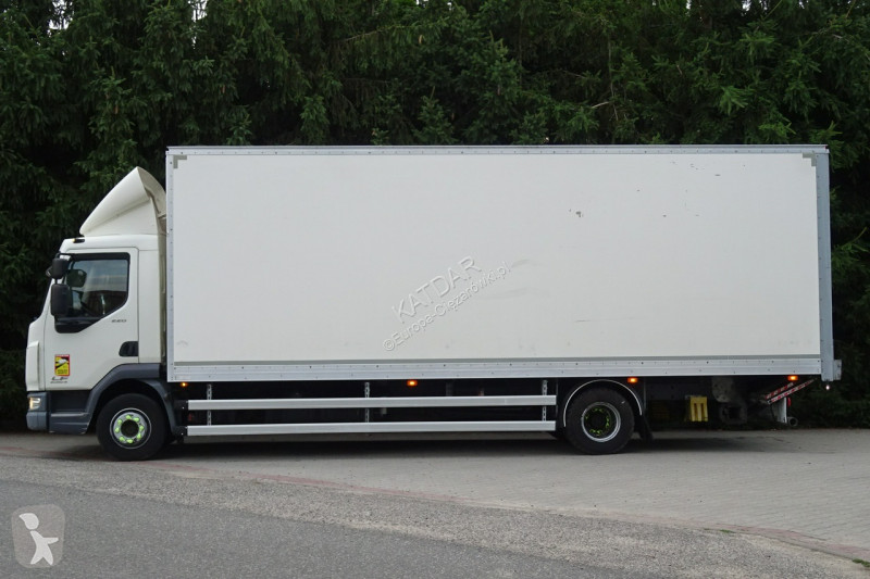 شاحنة DAF LF 220 Euro 6 kontener 18p winda...