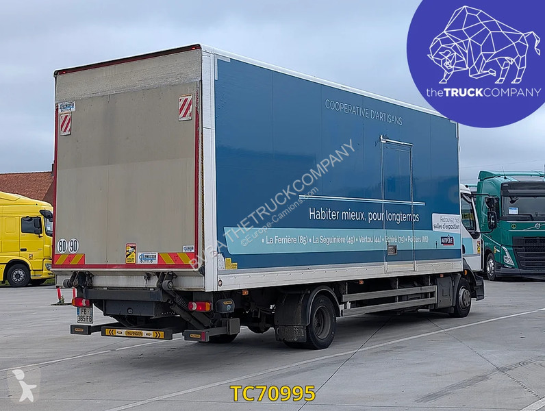 شاحنة Renault D 210