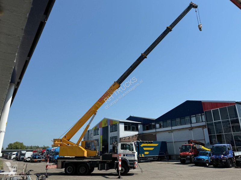 شاحنة MAN 33.430 6X4 EURO 3 + LUNA GT-40/32...