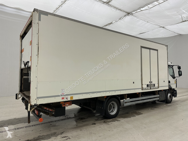 شاحنة Renault D 240