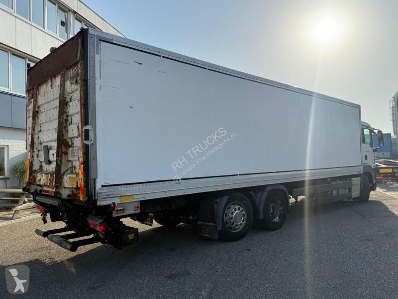 شاحنة MAN TGS 6X2 EURO 6 + BOX 9,70 M + ZEPRO...