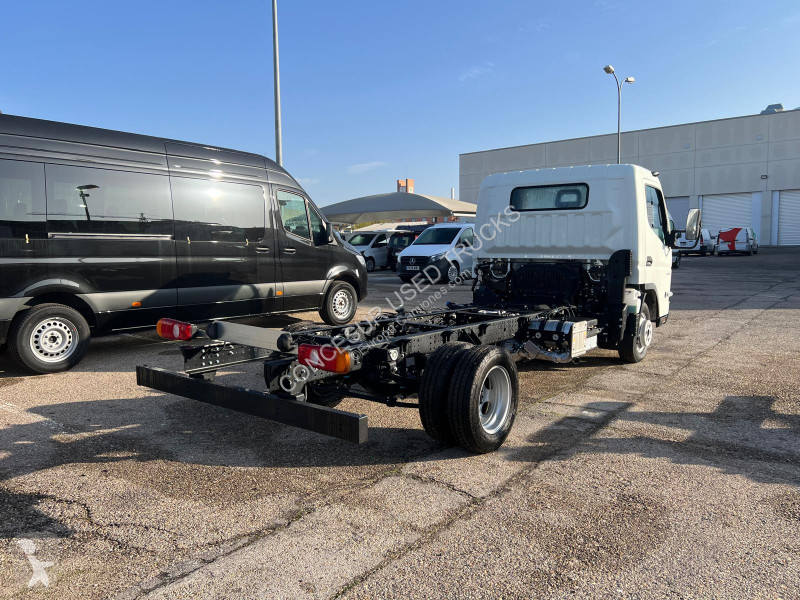 شاحنة Mitsubishi Fuso  3C152800 DUONIC