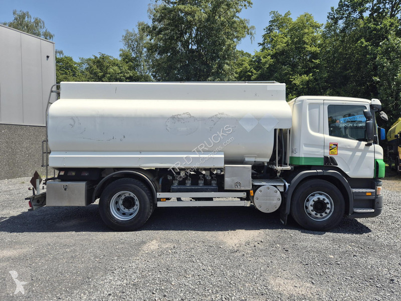 شاحنة Scania P280 FUEL / CARBURANT 00L - 4 COMP...