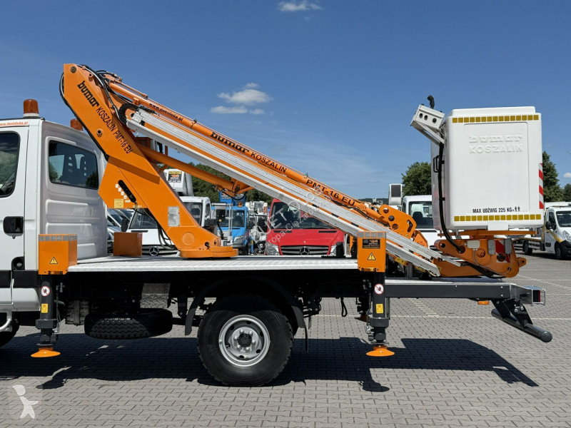 شاحنة Iveco 55S18W 4x4 Zwyżka 16m Bumar...