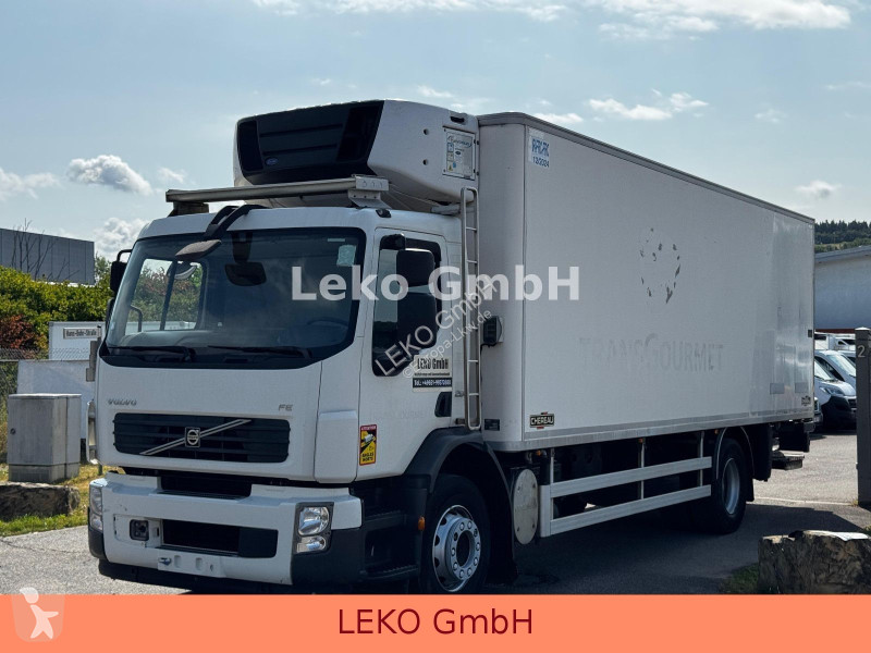 شاحنة Volvo FE 260-2units Mit Carrier Sp 950Mt