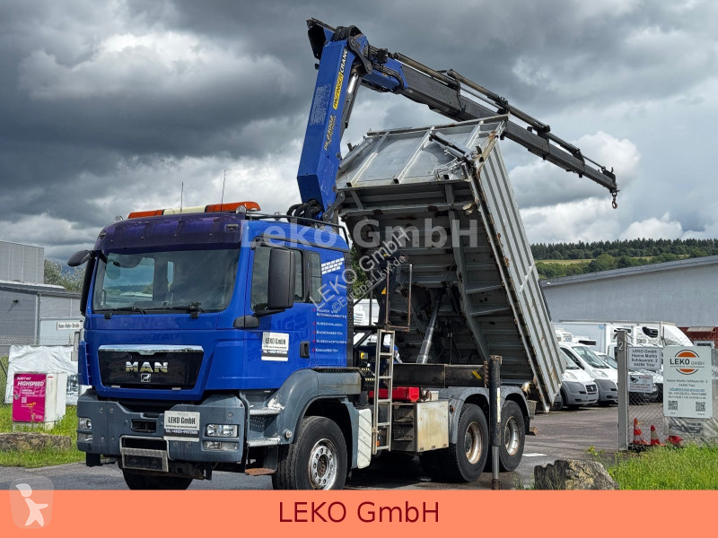 شاحنة MAN 33.480 Mit Kran( Palfinger PK 23002 )