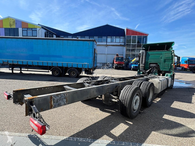 شاحنة Volvo 420 6X2 EURO 6 - 605.945 KM -...