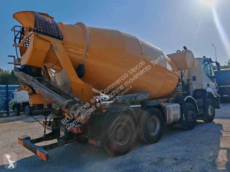 شاحنة Iveco