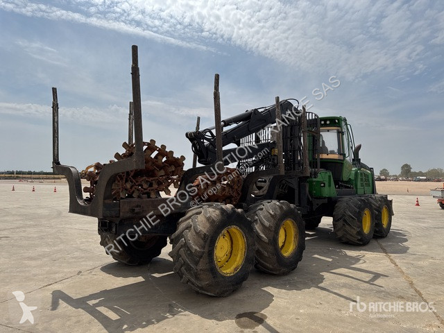 شاحنة John Deere  1210E