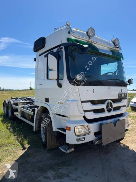 Камион Mercedes