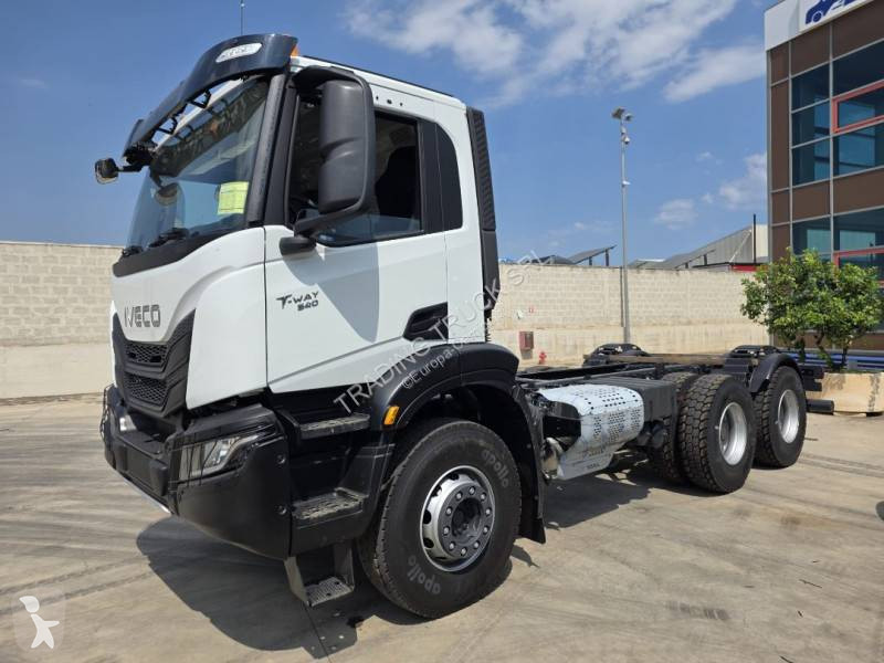 شاحنة Iveco