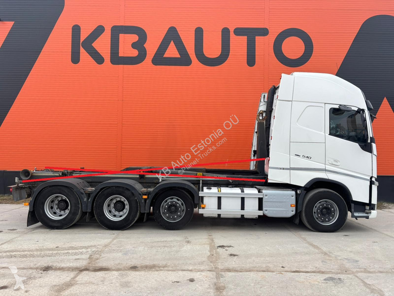 شاحنة Volvo 540 8x4/4 FOR SALE AS CHASSIS /...