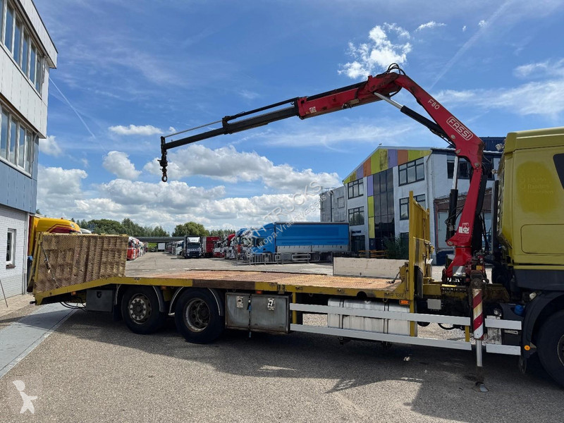 شاحنة Iveco 420 6X2 EURO 6 + FASSI F80A.0.23 +...