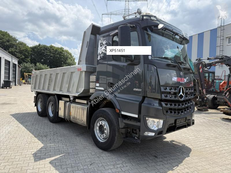 شاحنة Mercedes 2851 MP5