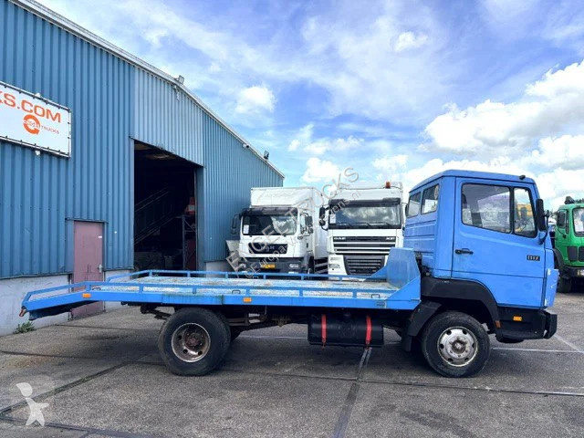 شاحنة Mercedes LK  (6-CILINDER) RECOVERY TRUCK...