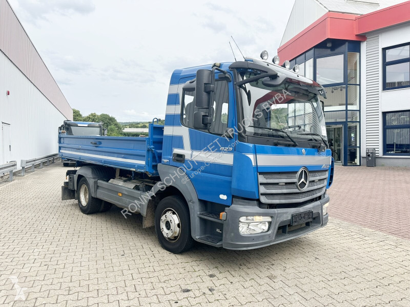 شاحنة Mercedes Atego 823 K 4x2 Atego 823 K 4x2,...