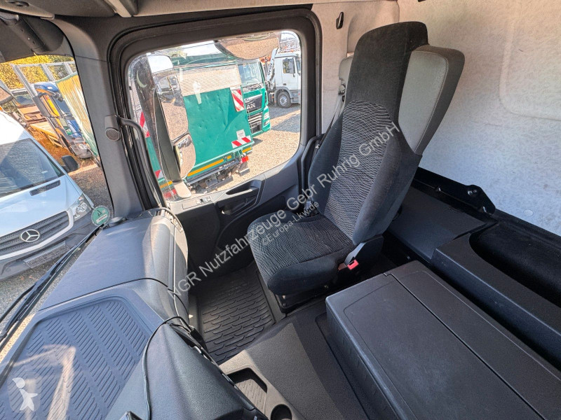شاحنة Mercedes 2551 6X2 Meiller RK 20.70 mit...