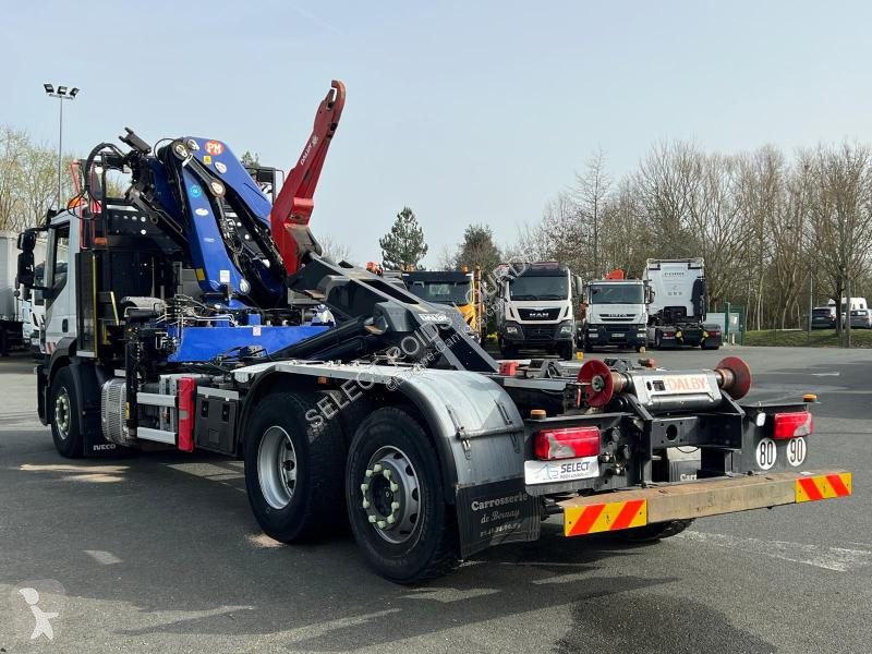 شاحنة Iveco 420