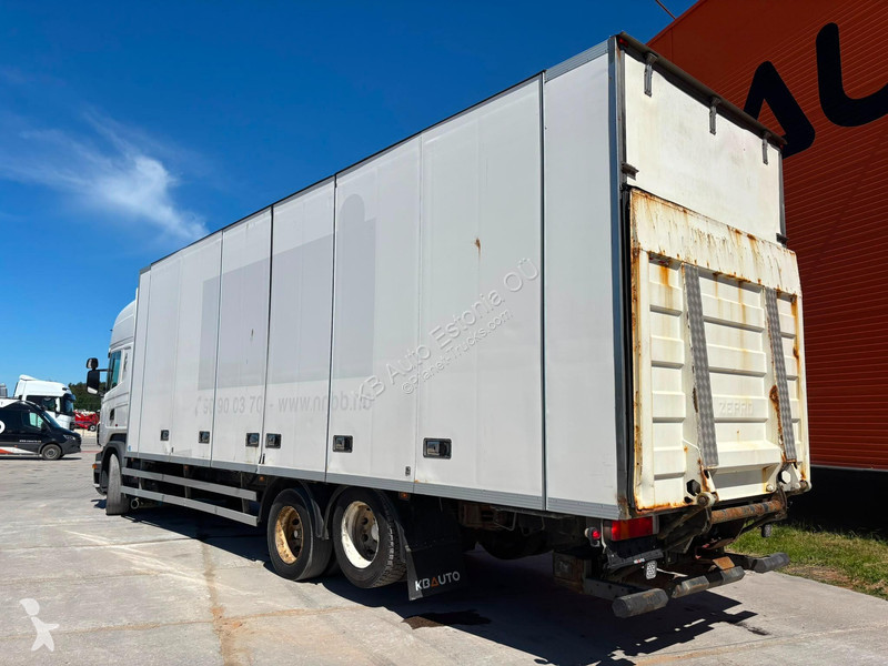 شاحنة Scania 420 6x2 ETADE