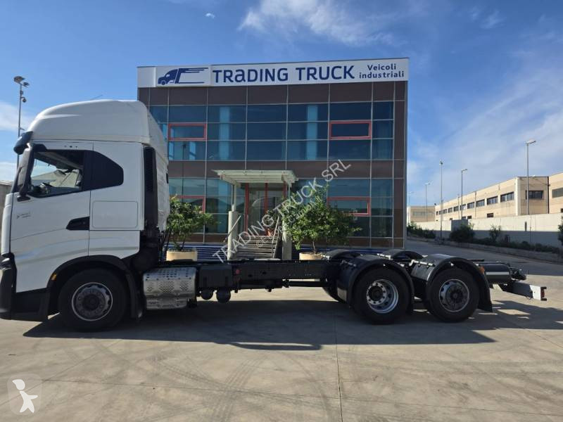 شاحنة Iveco