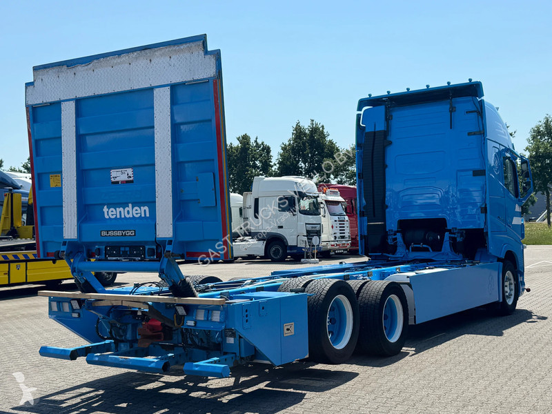 شاحنة Volvo 540 6x2 Chassis Retarder WB 4.80...
