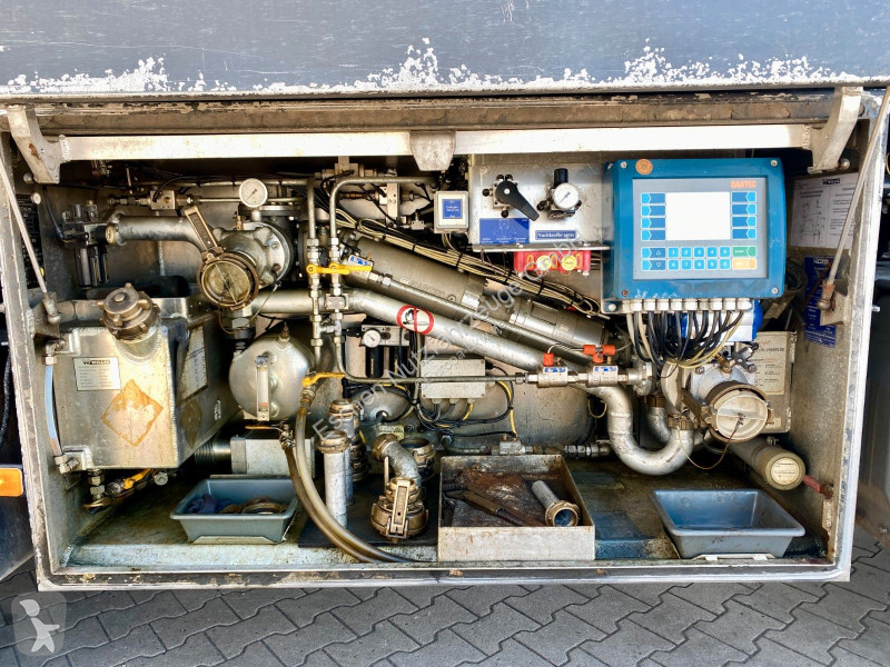 شاحنة Volvo 330 | Willig A3*14.000ltr/2x...