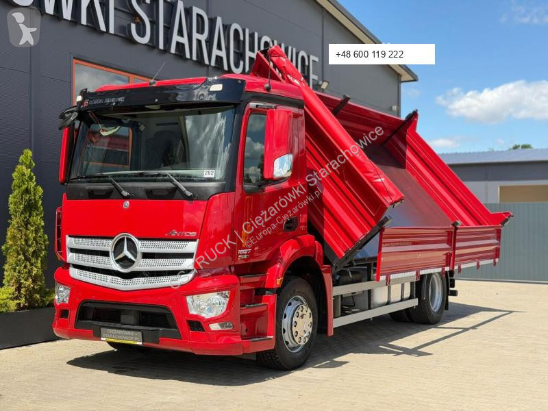 شاحنة Mercedes 1827