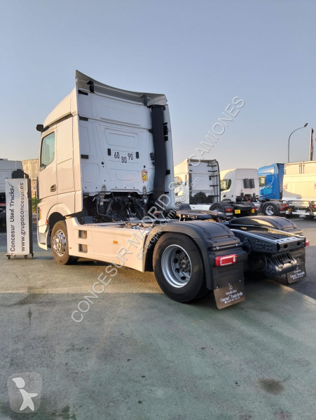 شاحنة Mercedes  1848LS