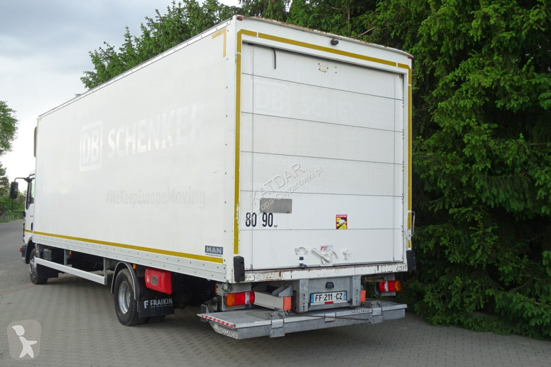 شاحنة MAN TGL 12.220 Euro 6 kontener 18p 423...