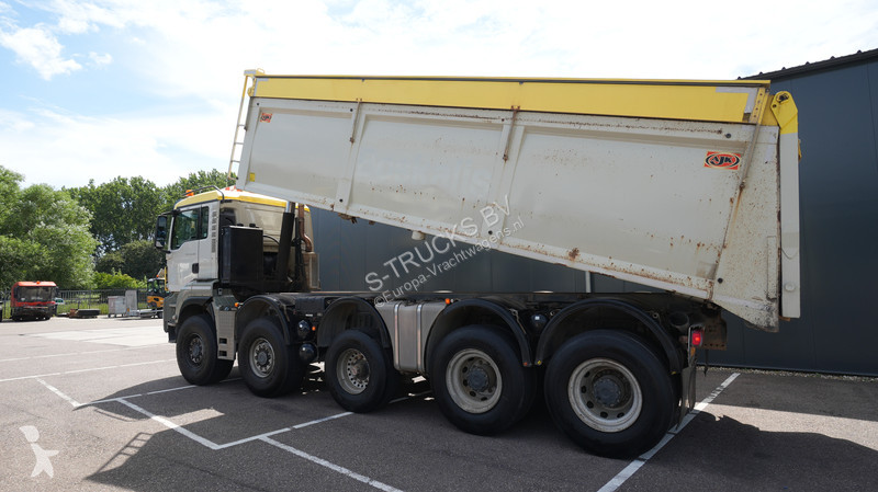 شاحنة MAN 49.460 10x8 tipper 413.700km