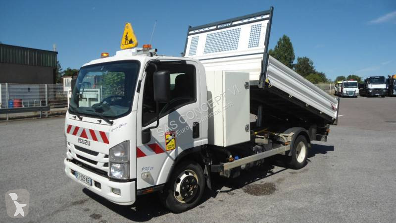 Грузовик Isuzu