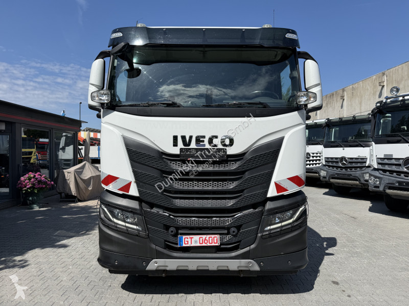 شاحنة Iveco X-Way 570 6X4 Meiller