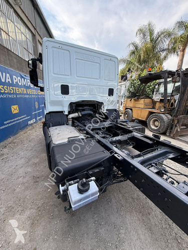 شاحنة Iveco Iveco 90E22