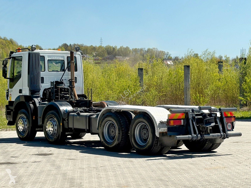 شاحنة Iveco TRAKKER 450 * FAHRGESTELL * 8x4