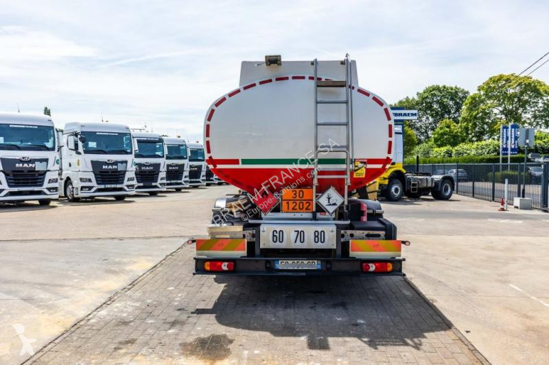 شاحنة Volvo 280 +MAGYAR 11.000L+4COMP