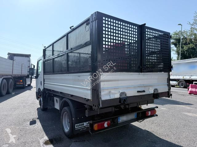 Camion Nissan CABSTAR