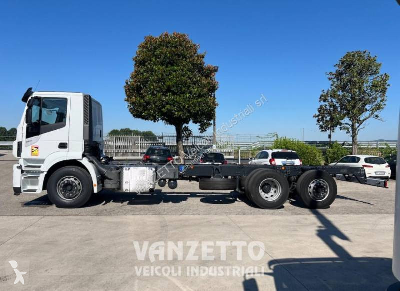 شاحنة Iveco