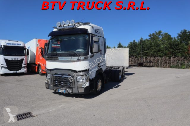 Camion Renault T 440 MOTRICE 3 ASSI A TELAIO...