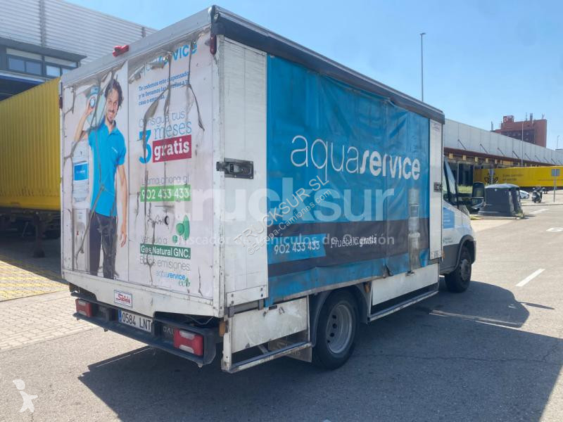 شاحنة Iveco  72C14 GNC HI-MATIC BOTELLERO
