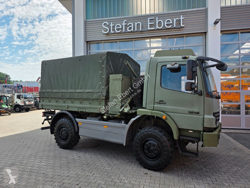 شاحنة Mercedes 1018 A 4x4 Pritsche Plane...