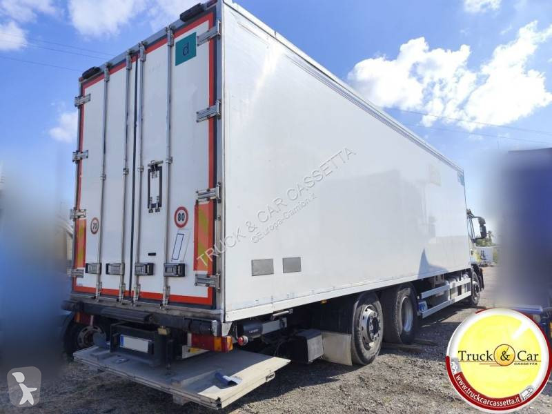 شاحنة Iveco