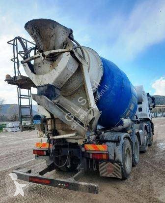 شاحنة Iveco
