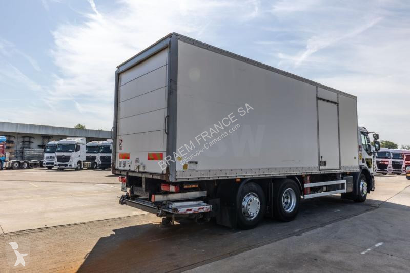 شاحنة Renault  D26.320-6x2+DHOLLANDIA 2T.