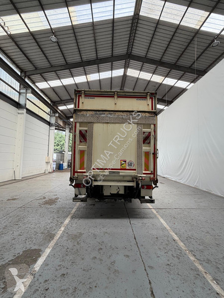 شاحنة DAF 220