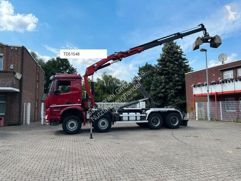 Camion Mercedes 2430